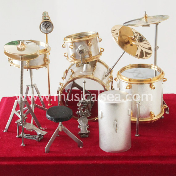 mini toy drum set